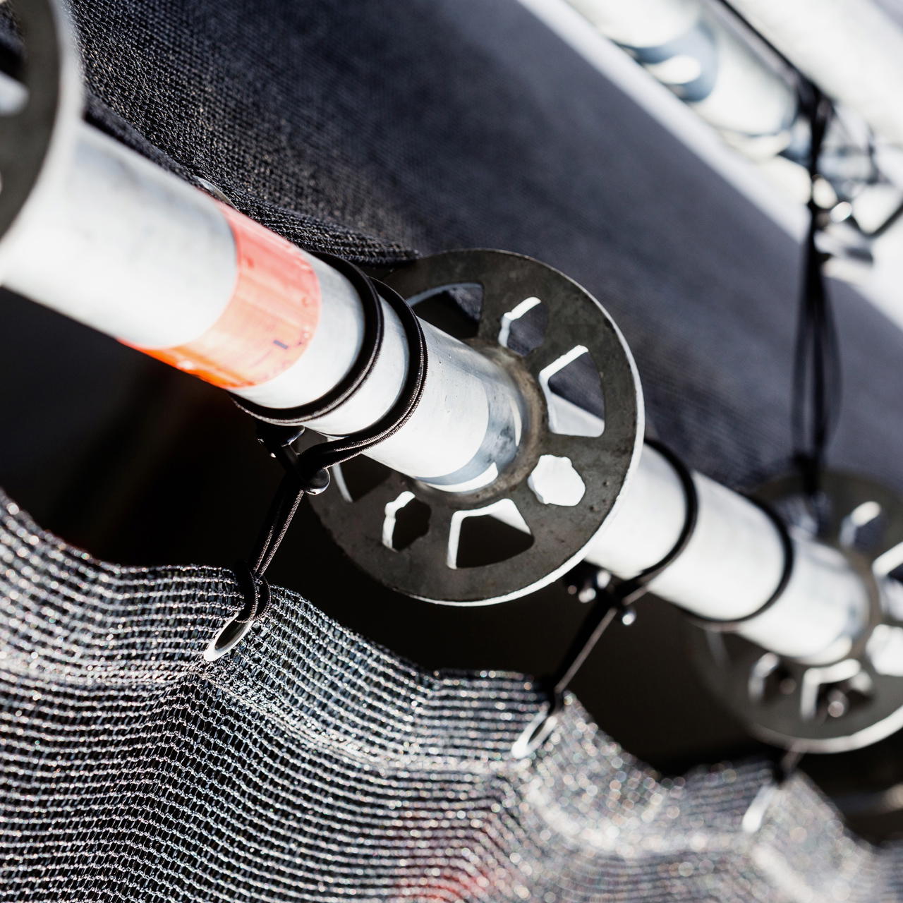 mesh 203 - by the metre - black