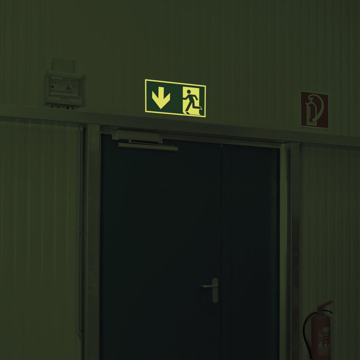 Notausgang Schild - Pfeil rechts