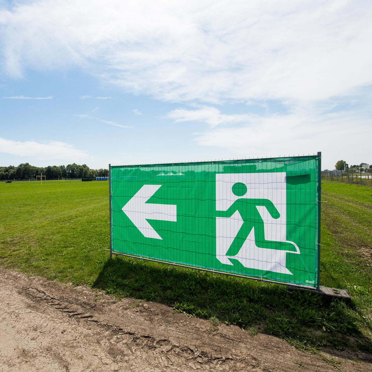 Emergency exit banners with directional arrows - Emergency exit left