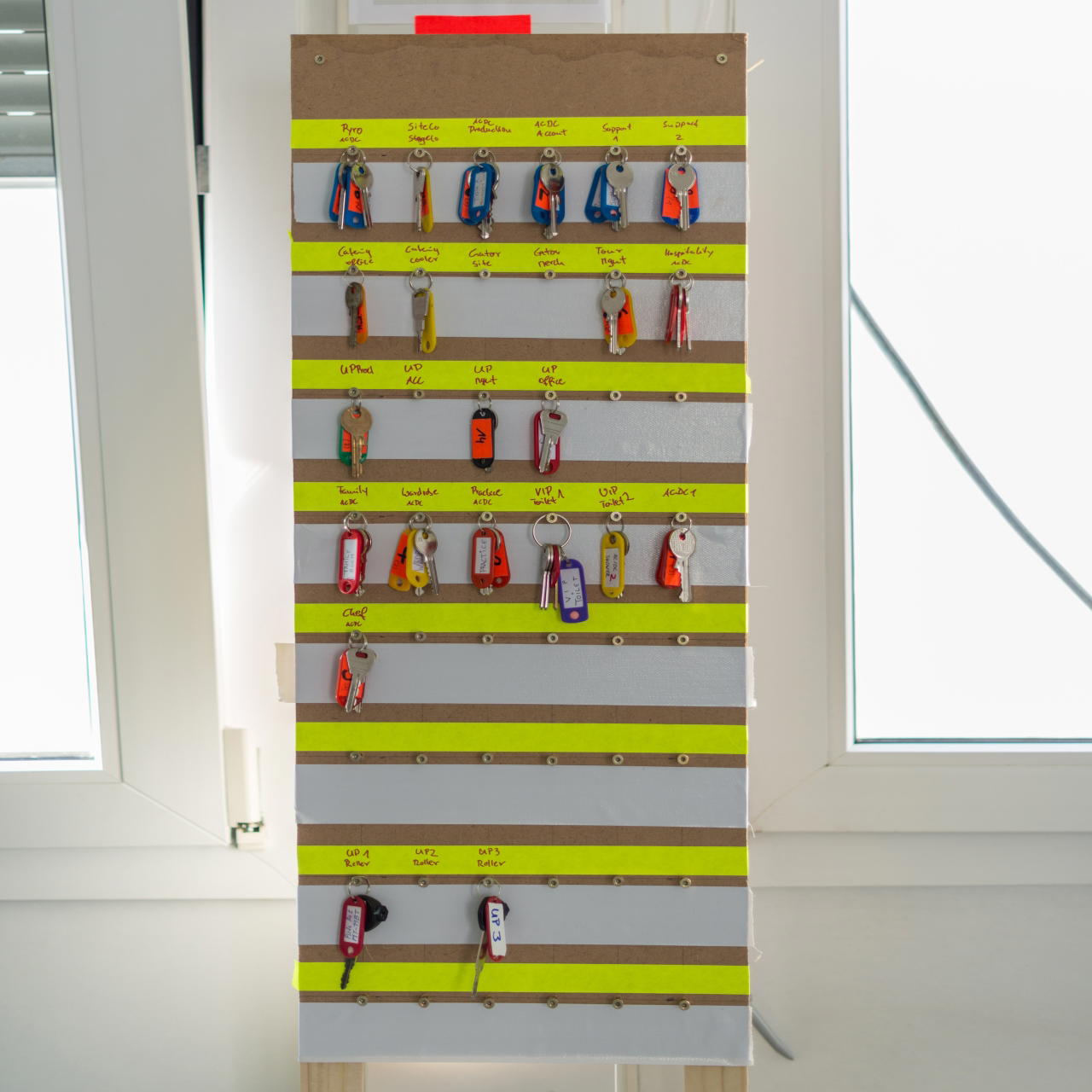 Artist Tape - 24 mm - fluoreszierend pink