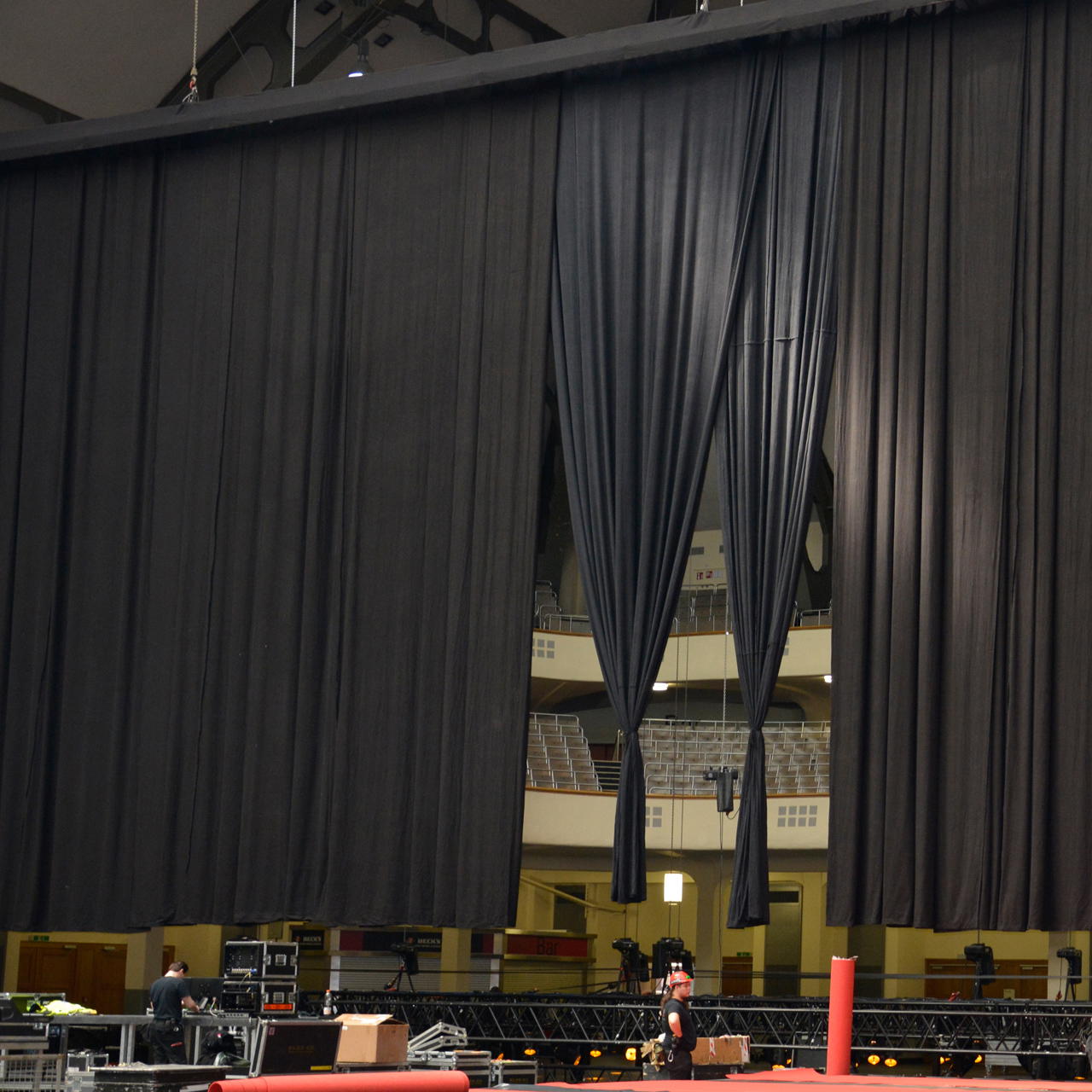 Molton curtains in standard sizes - 6 m x 3 m