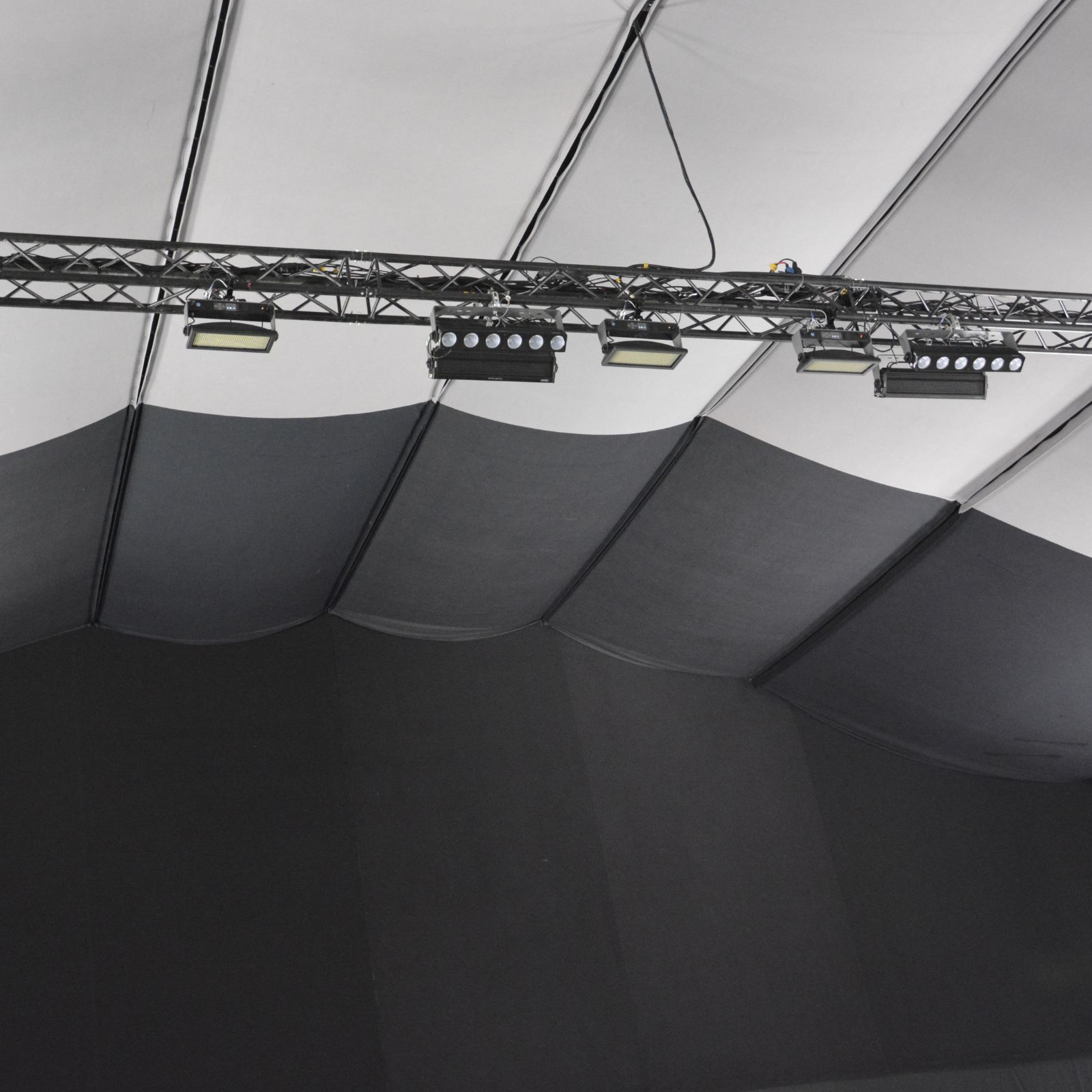 Rollmolton günstig B1, 20 cm breit - 20 cm