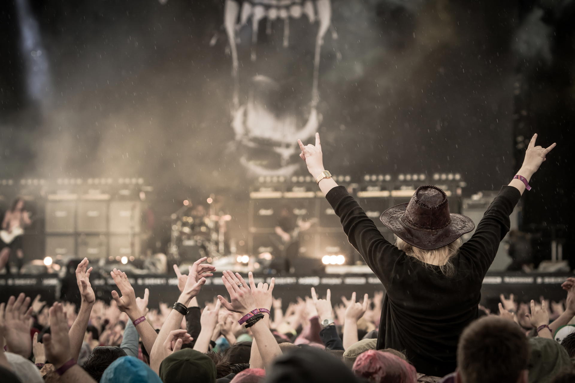 Your shop for event supplies