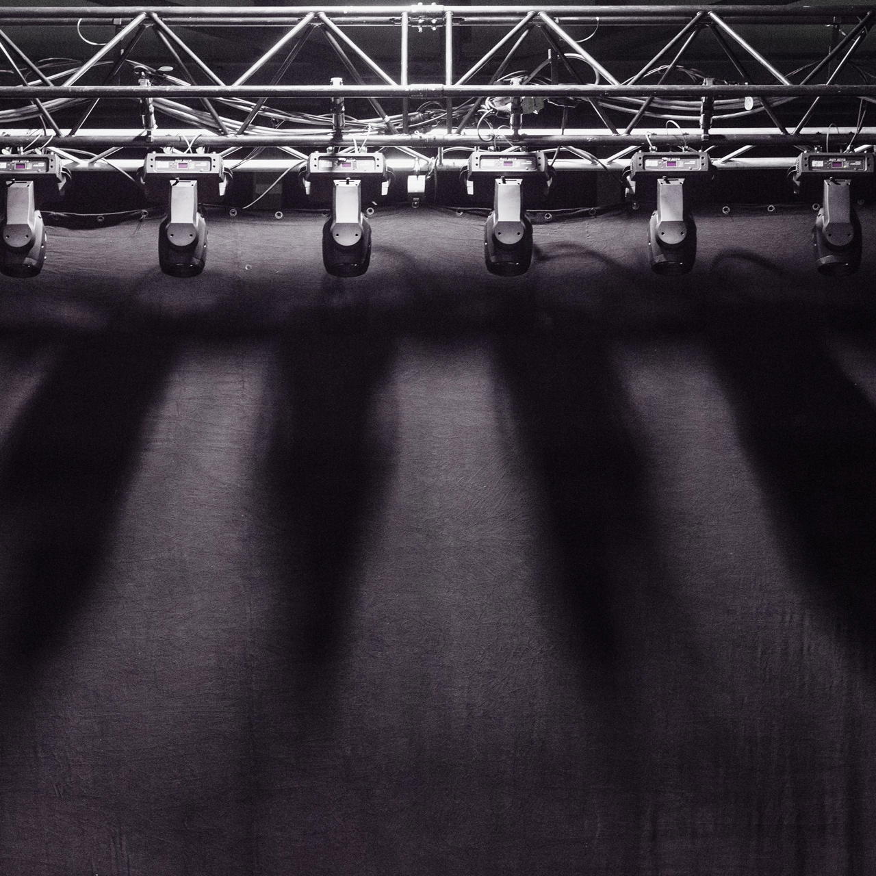 Molton curtains in standard sizes - 6 m x 3 m