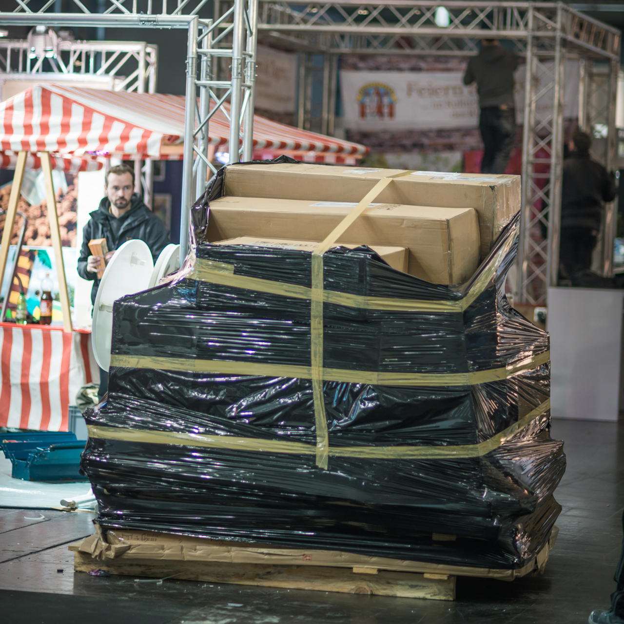 packaging tape - transparent