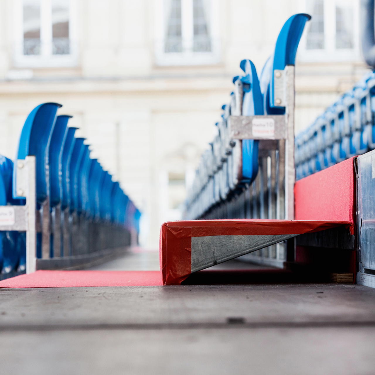 Adhesive cloth tape coloured Grip Tape GT 571 - red