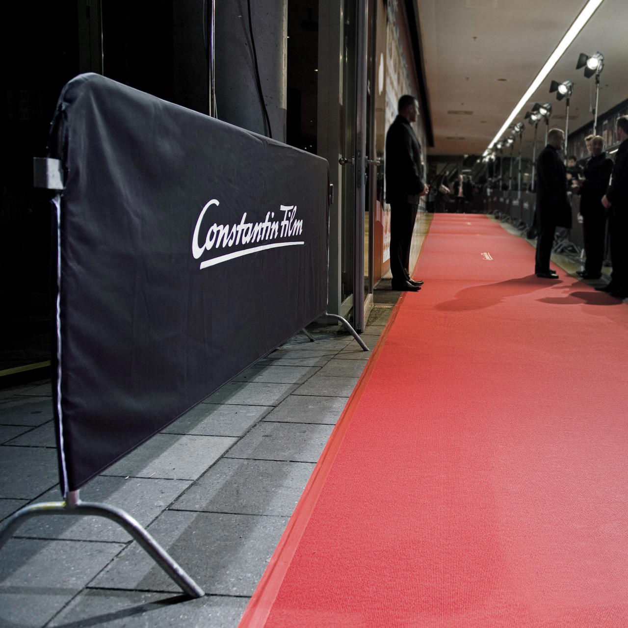 Absperrgitterhusse Displaystoff B1