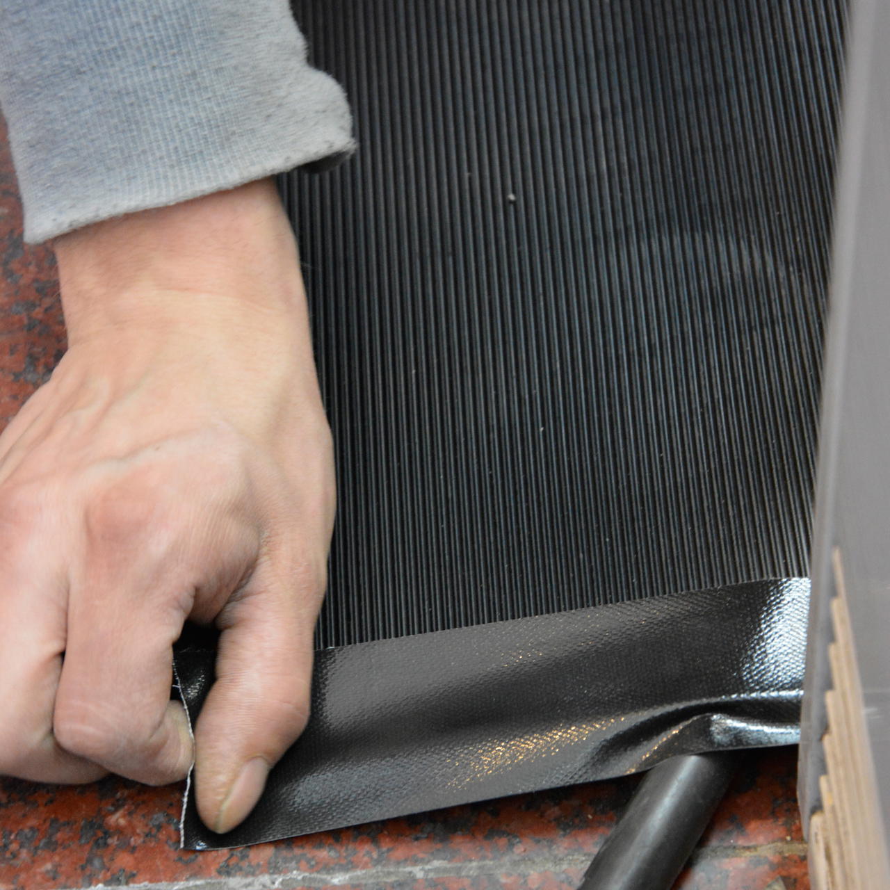 Adhesive cloth tape GT 571 - black