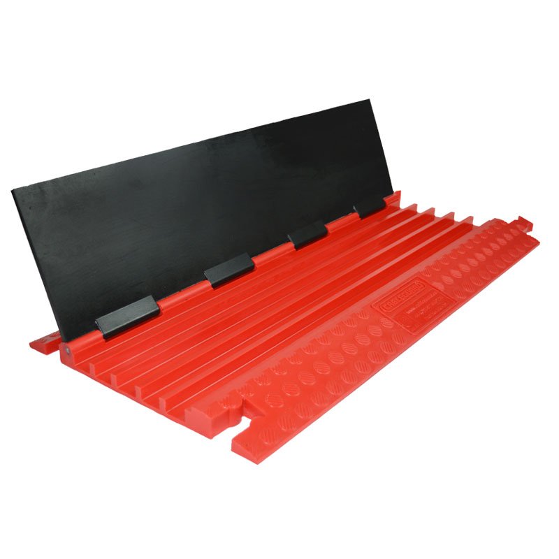 Cable Ramp Black Line 5-Channel low-profile product photo open lid (Article No. 2011132)