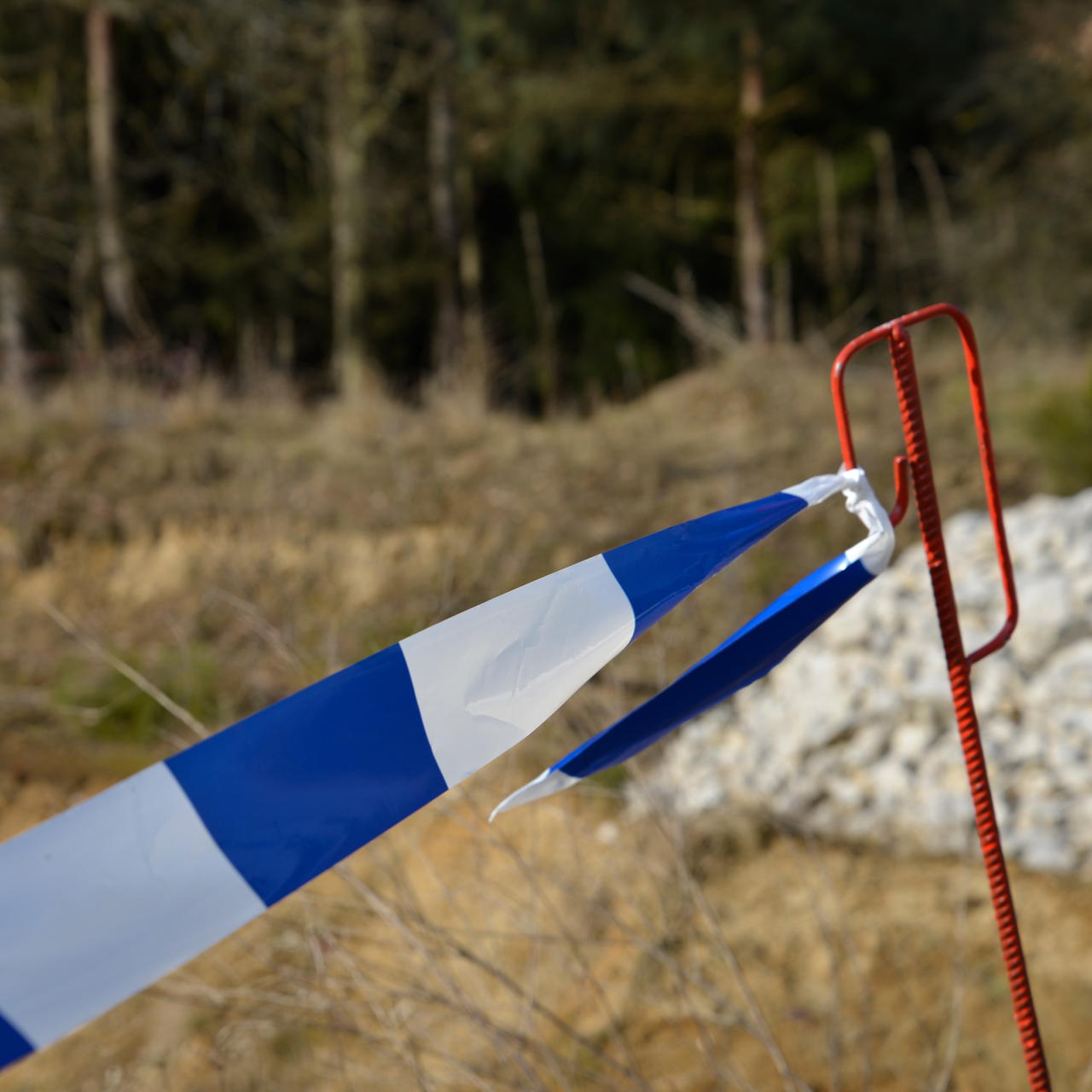 Barrier tape striped - blue-white