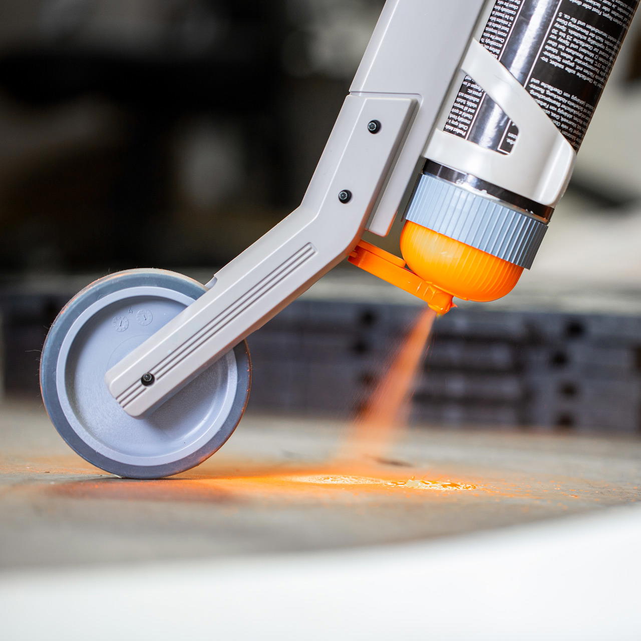 Chalk spray GRIP - neon orange