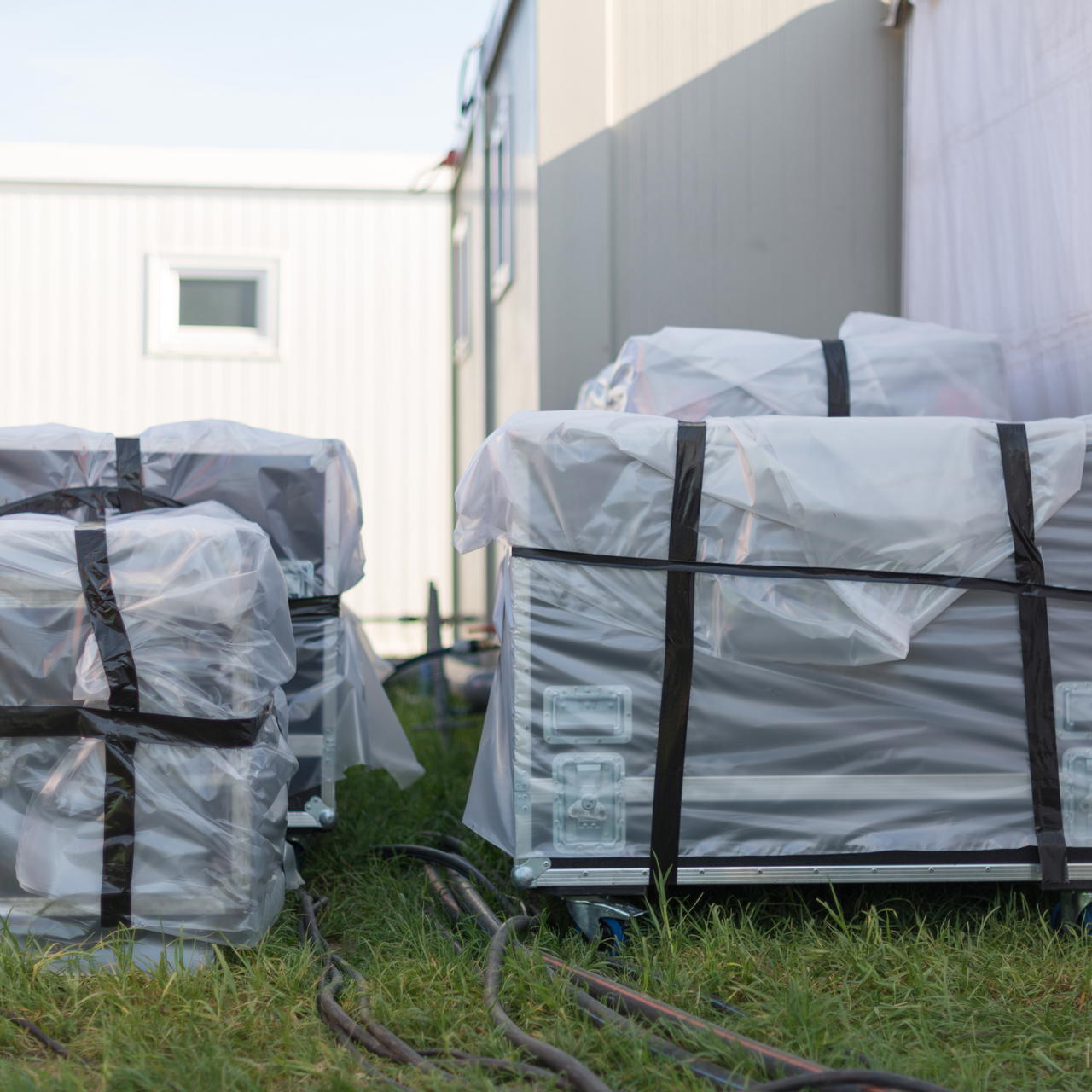 Adhesive cloth tape extra wide GT 571 - red