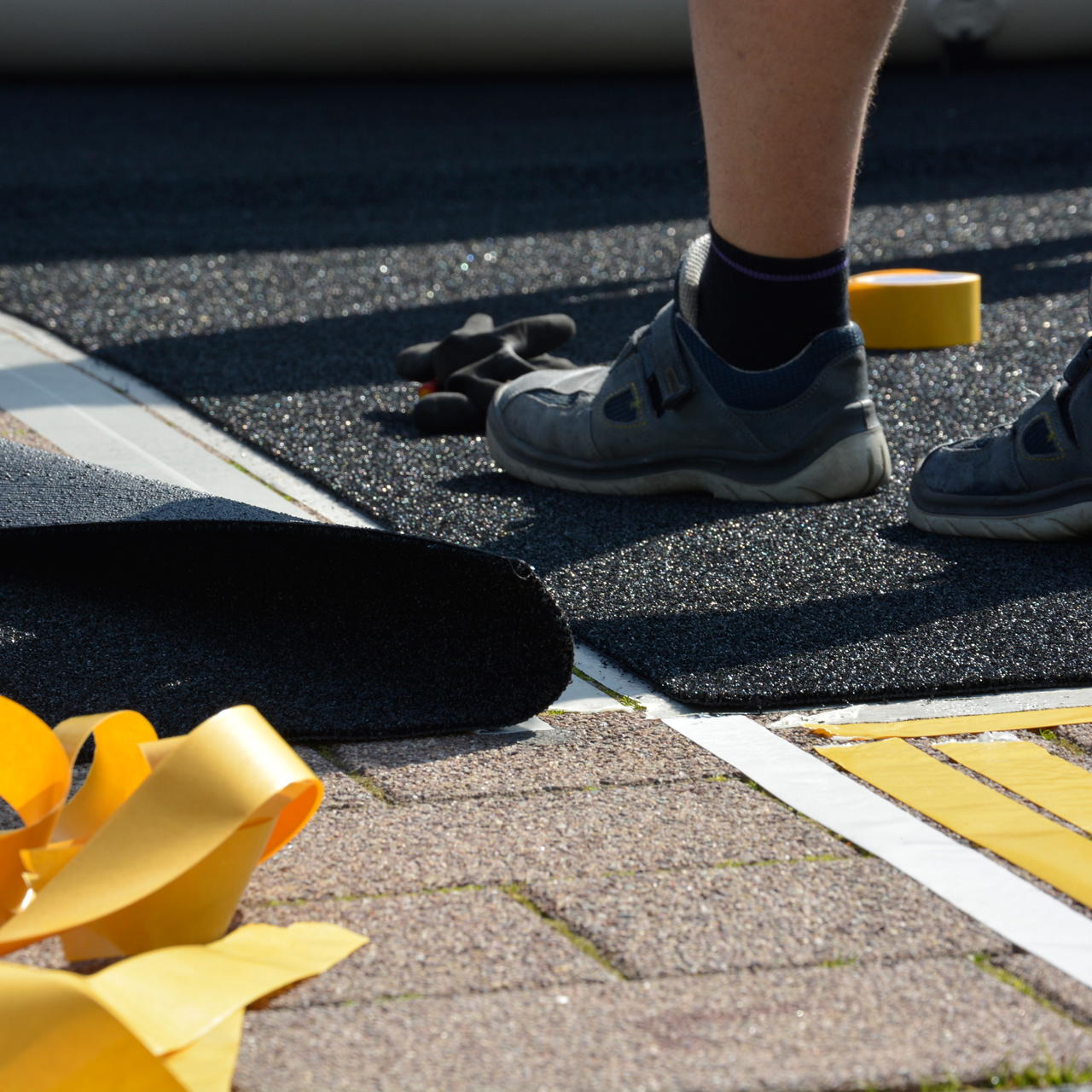 Double-sided cloth tape GT 705 strong/permanent - 50 mm