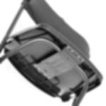 Klappstuhl Samsonite - langlebig aus wetterbeständigem Material Detailaufnahme der Unterseite eines schwarzen Klappstuhls, mit Fokus auf Stahlgestell und Sitzfläche aus Kunststoff