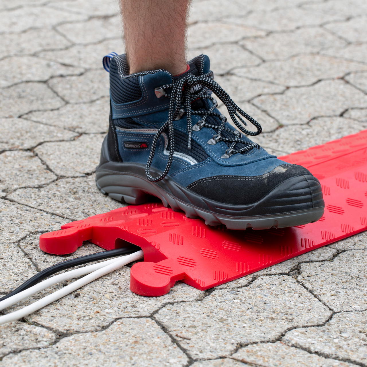 Kabelbrücke Event - Cableguard Cablecover - rot