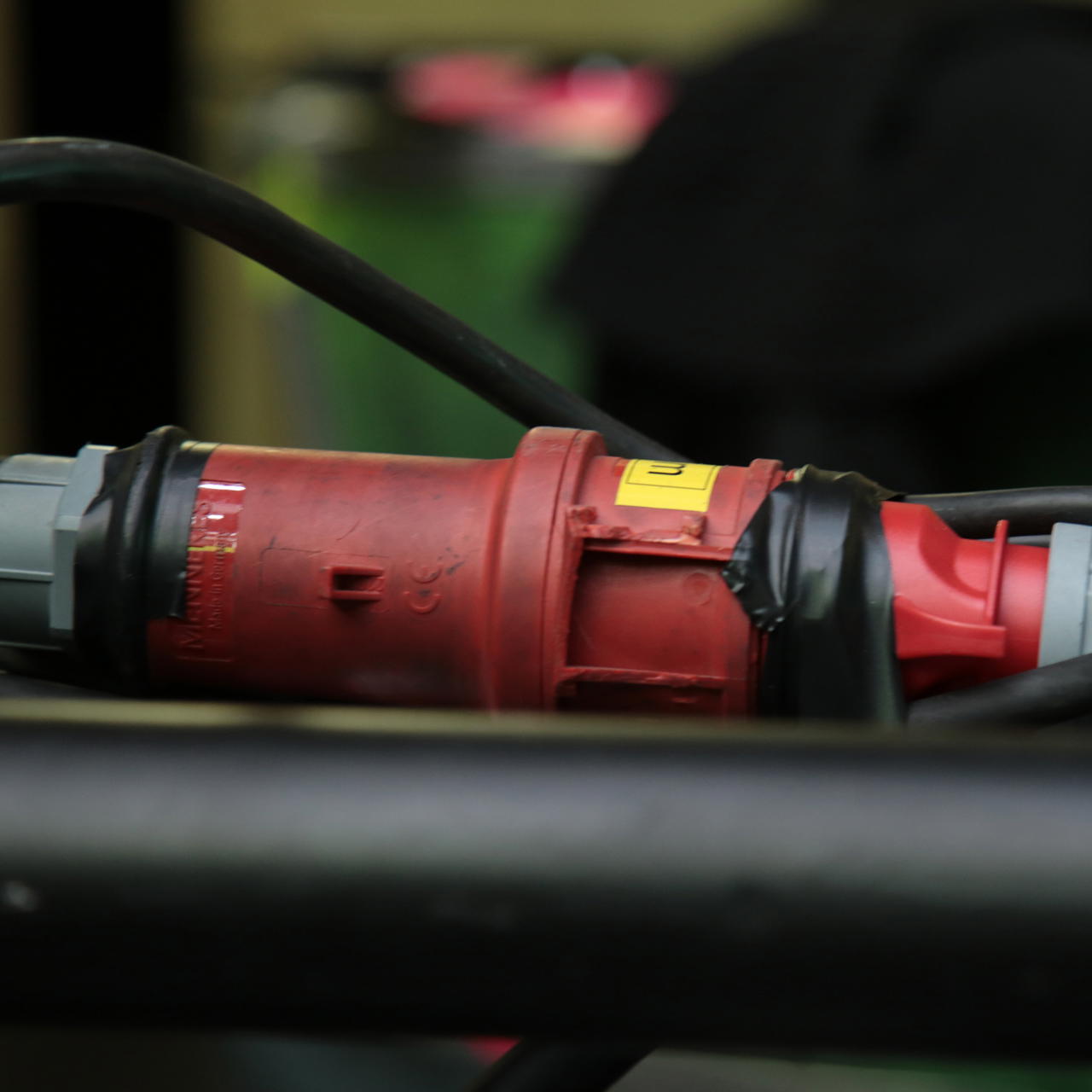 Isoband AT 7 - white