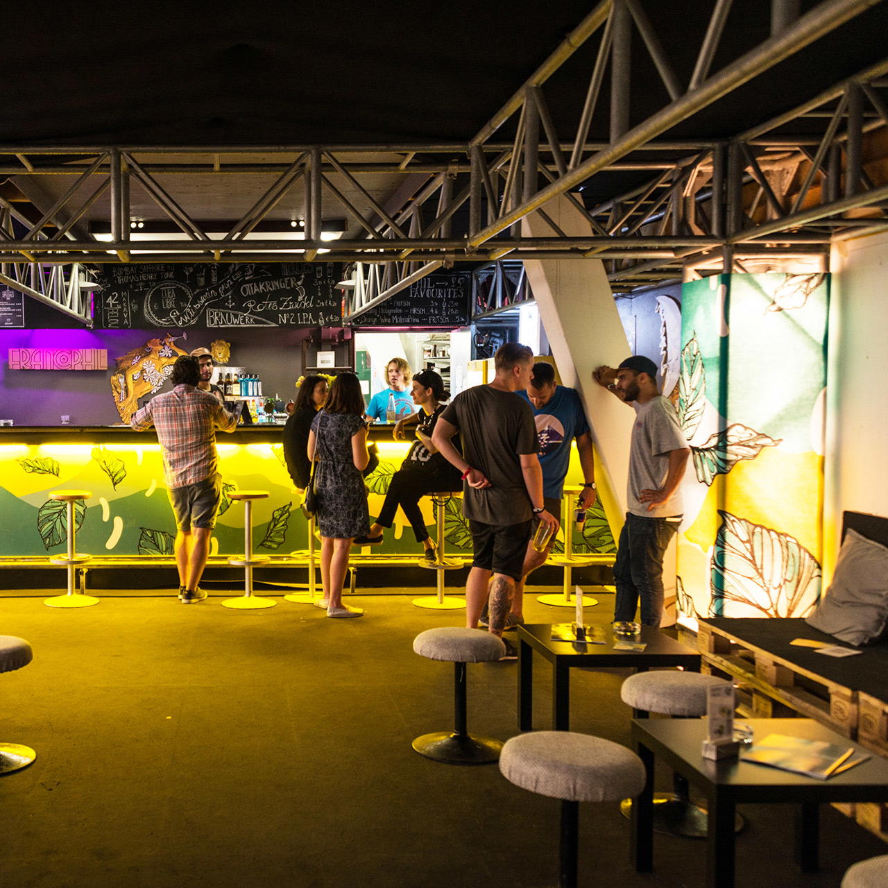 endless nonwovens - 4-coloured - 100 cm - 600 cm