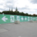 Notausgangsbanner - Notausgang rechts Notausgangsbanner mit Richtungspfeil rechts - Notausgang rechts