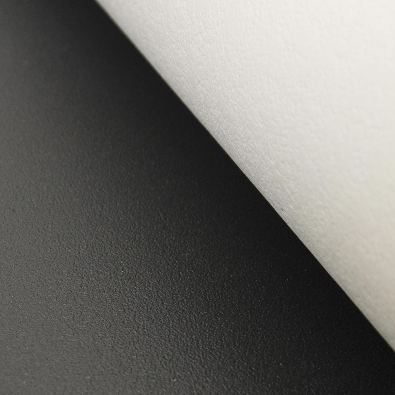 PVC floor B1 Unigrip roll - black