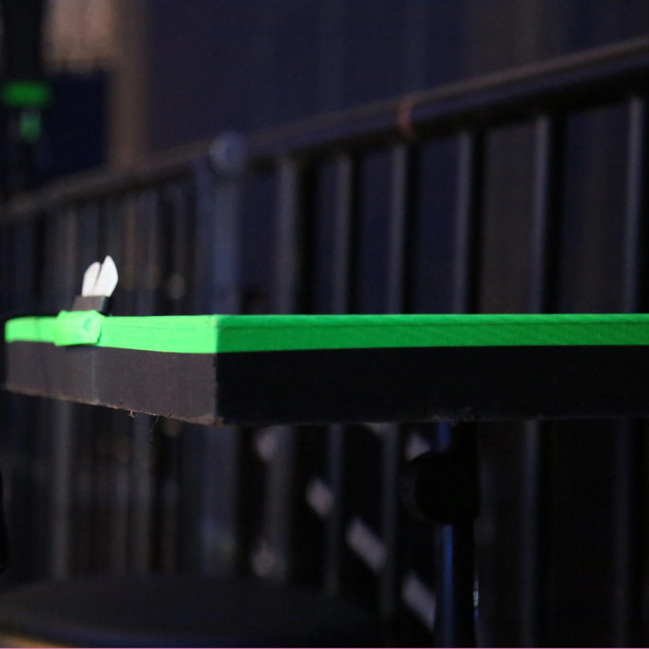 Artist Tape - 24 mm - fluoreszierend pink