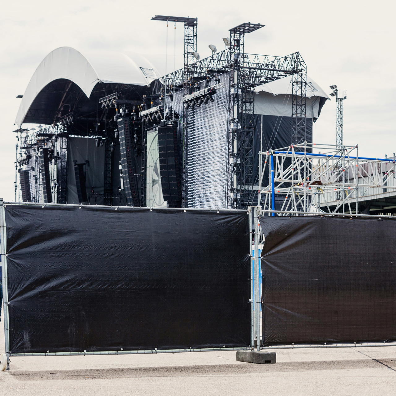 Bauzaunplane B1 3,41 x 1,76 m - schwarz