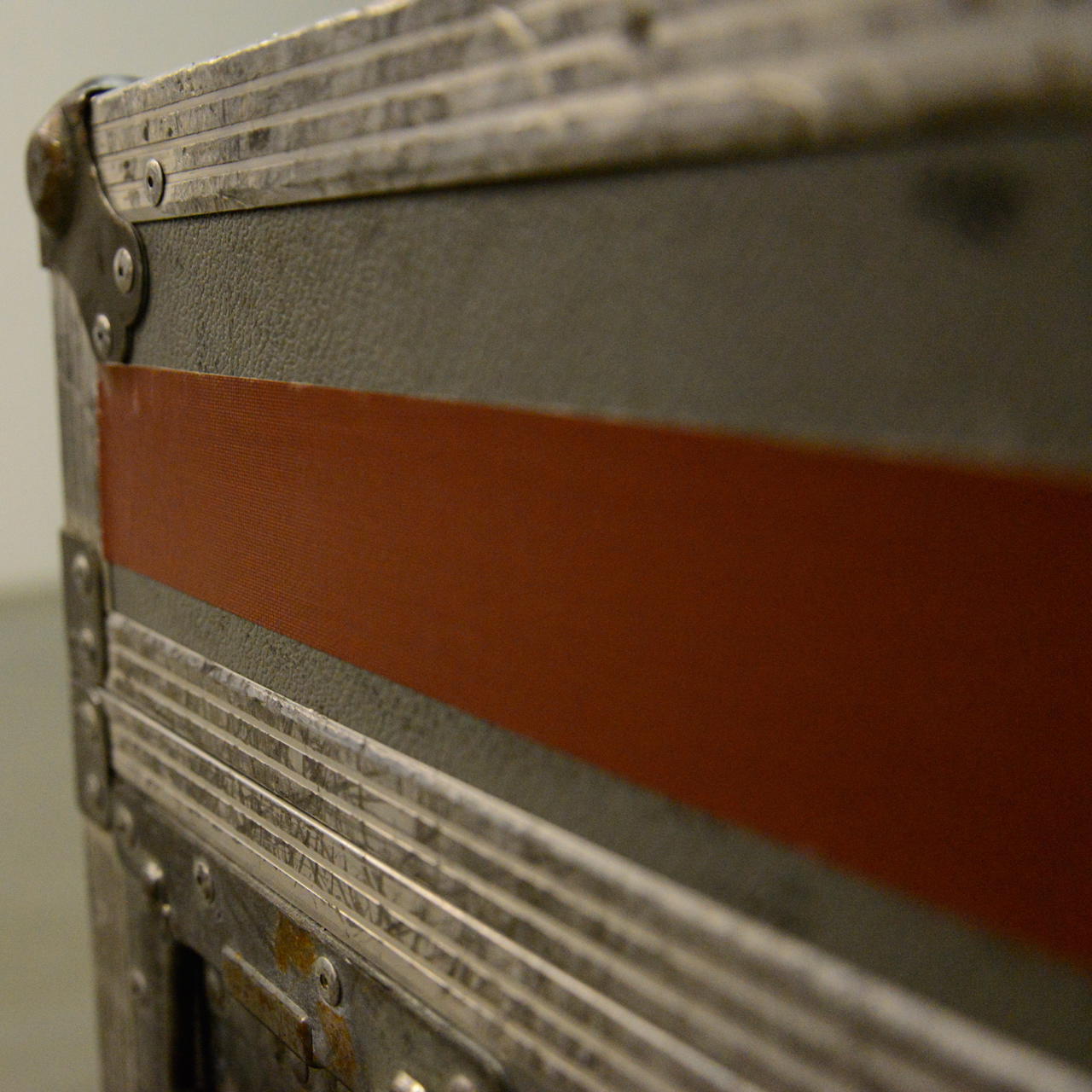 Adhesive cloth tape coloured Grip Tape GT 571 - brown