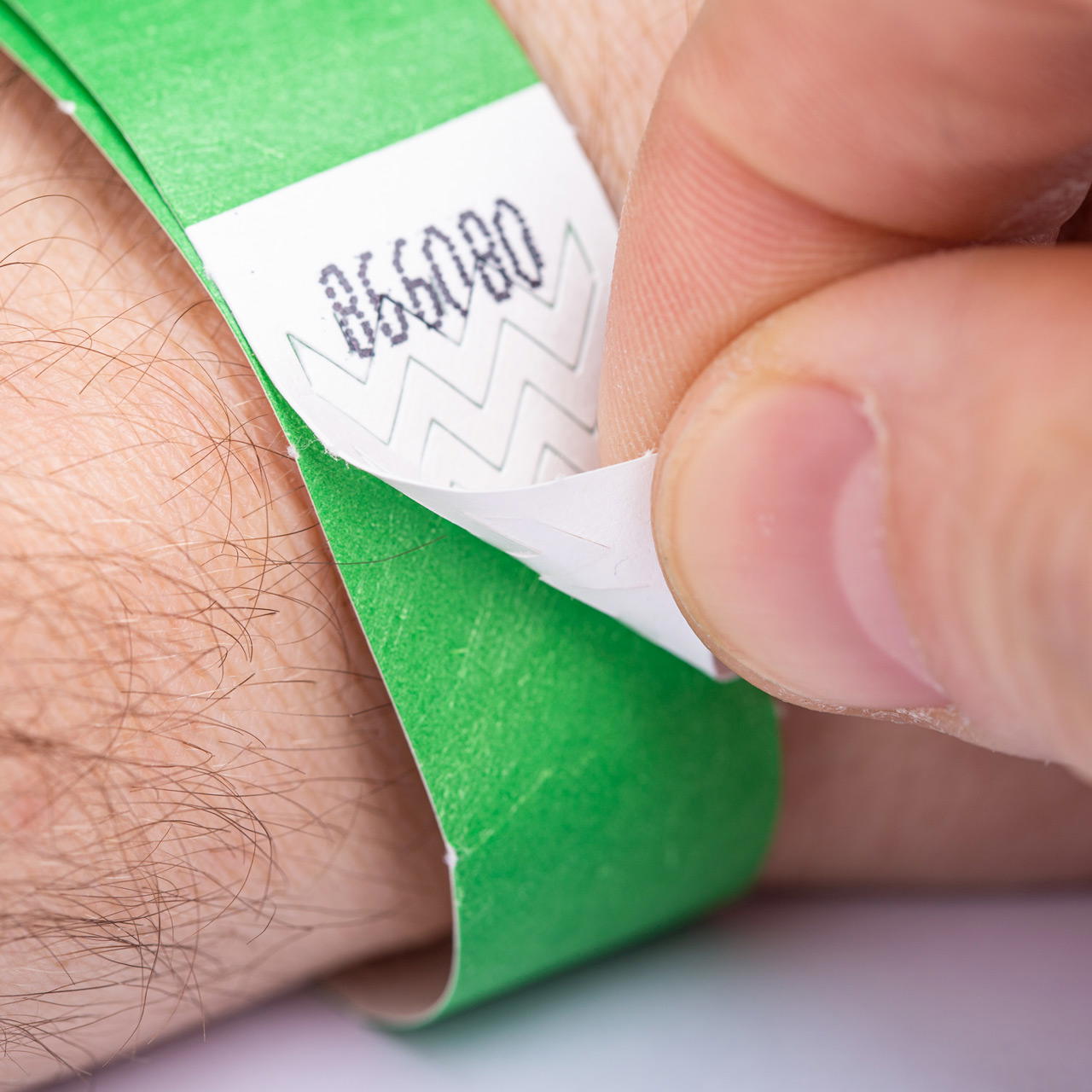 Tyvek wristbands, unprinted, 19 mm wide - dark green