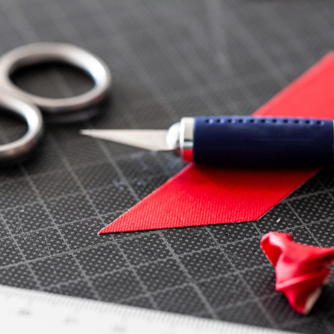 GT PRO cloth tape - 25 mm - red