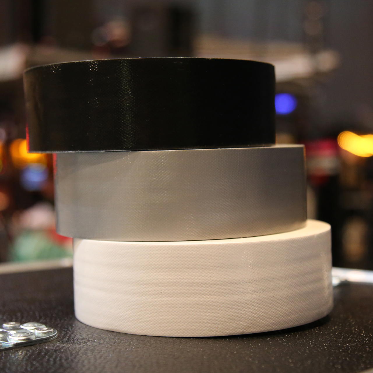 Adhesive cloth tape GT 571 - black