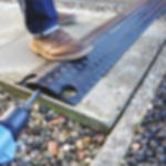 CableGuard Red Floor 1-Channel Adapter, modular cable Cable Ramp Red Floor 1-Channel Adapter drop-over in use application example (Article No. 2011078)