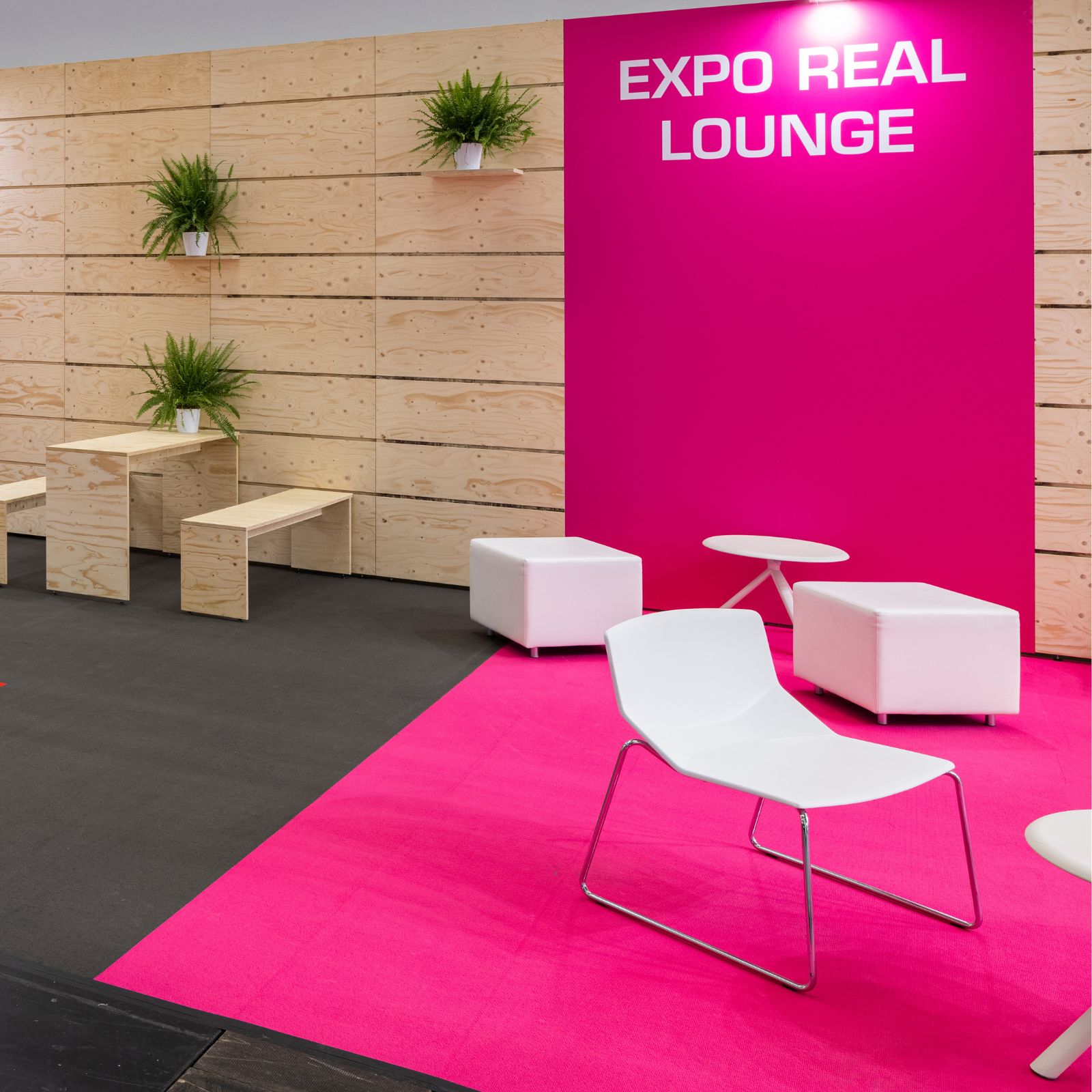 Rips trade show carpet on rolls, 2 metres wide - pink