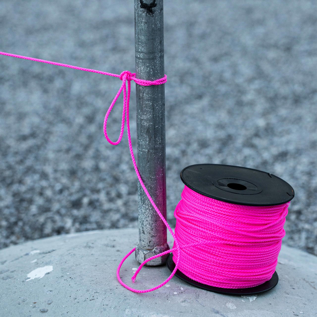 2 mm mason's cord - neon pink