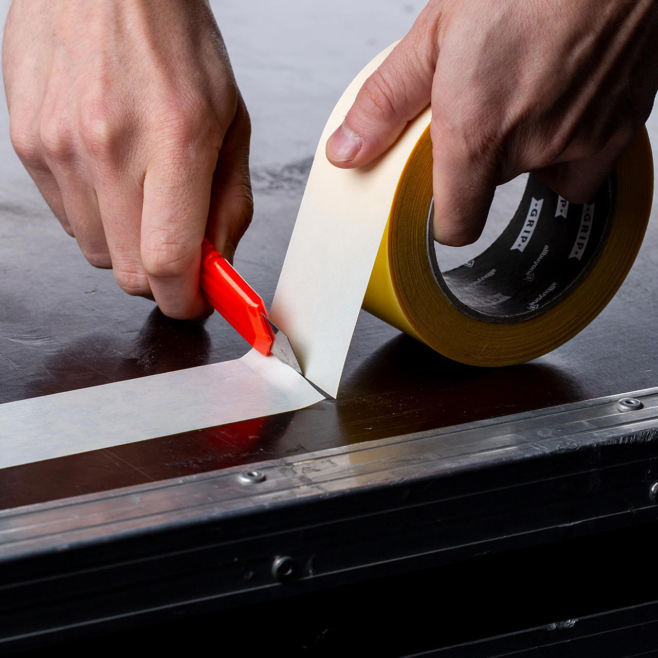 Double-sided film tape GT 702 repositionable