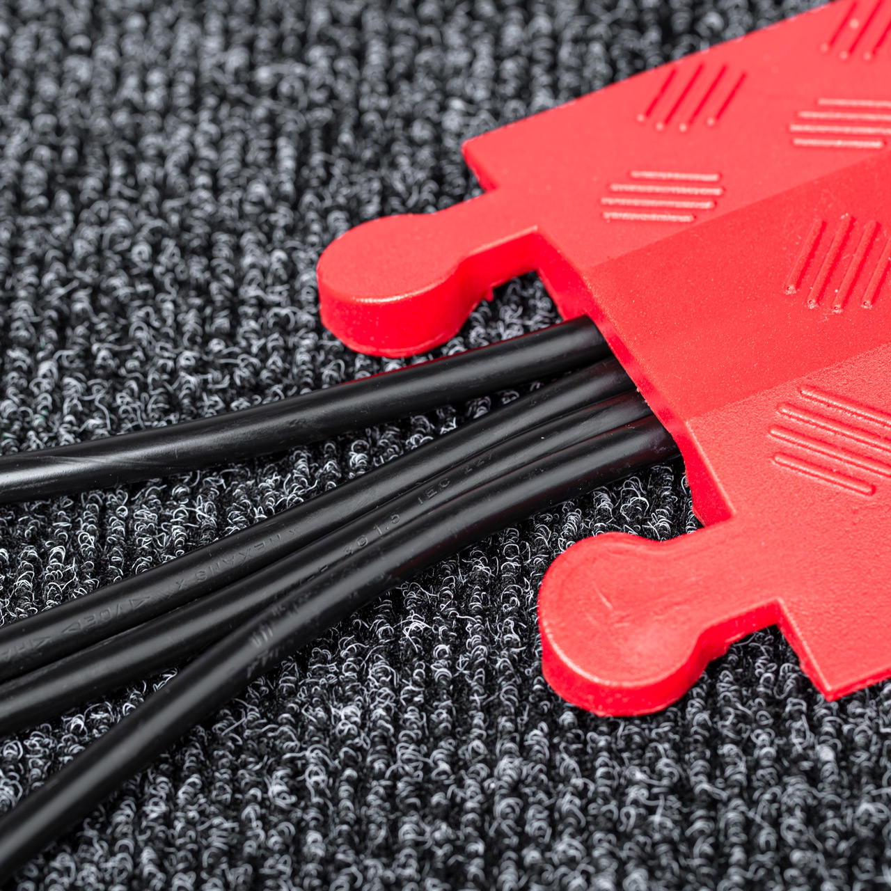 Cable protectors for offices – Cableguard Cablecover - red