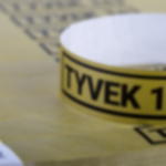 print tyvek wristbands - gold Printed single-colour 19 mm tyvek wristbands - gold