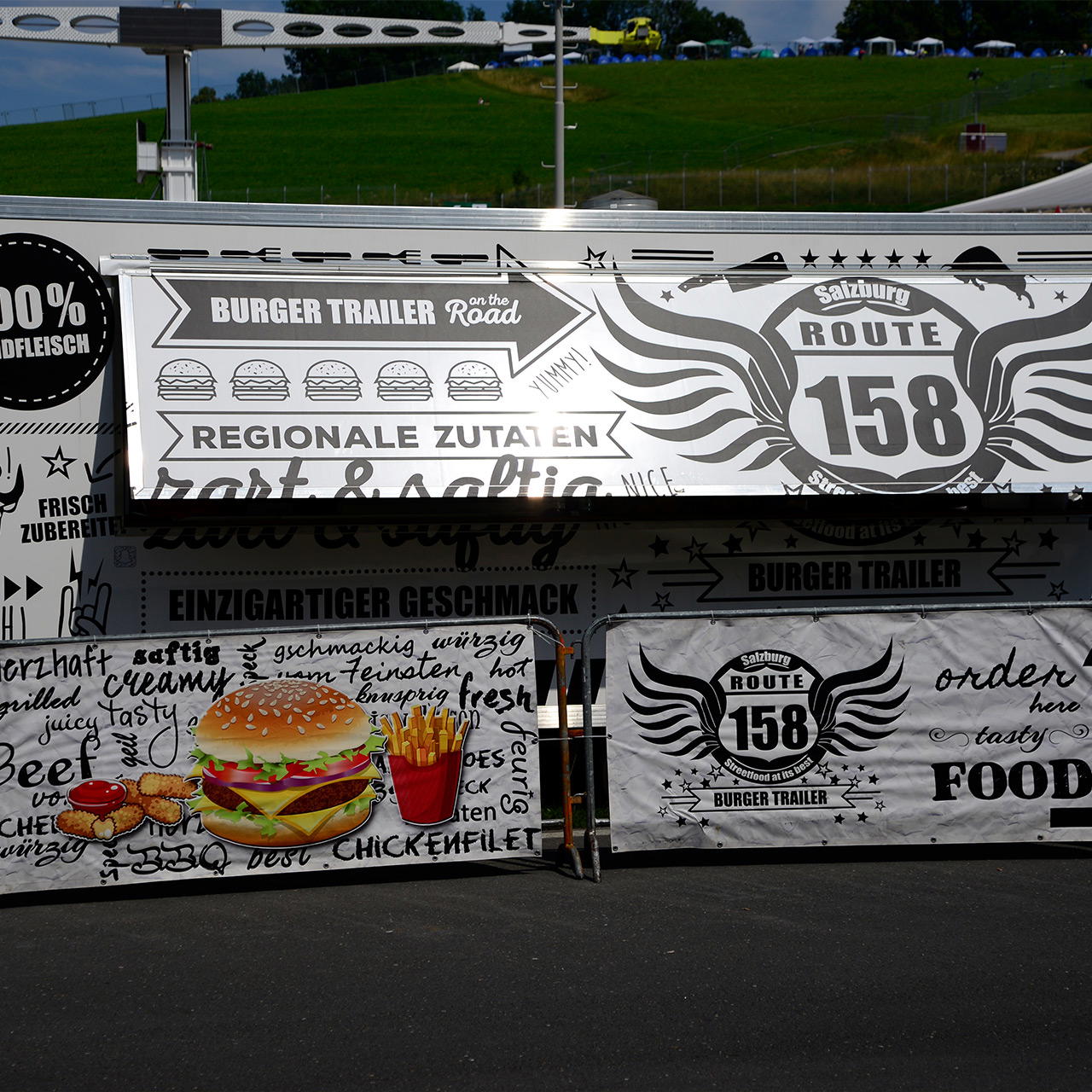 Gitterbanner Plane B1 - 225 cm x 70 cm