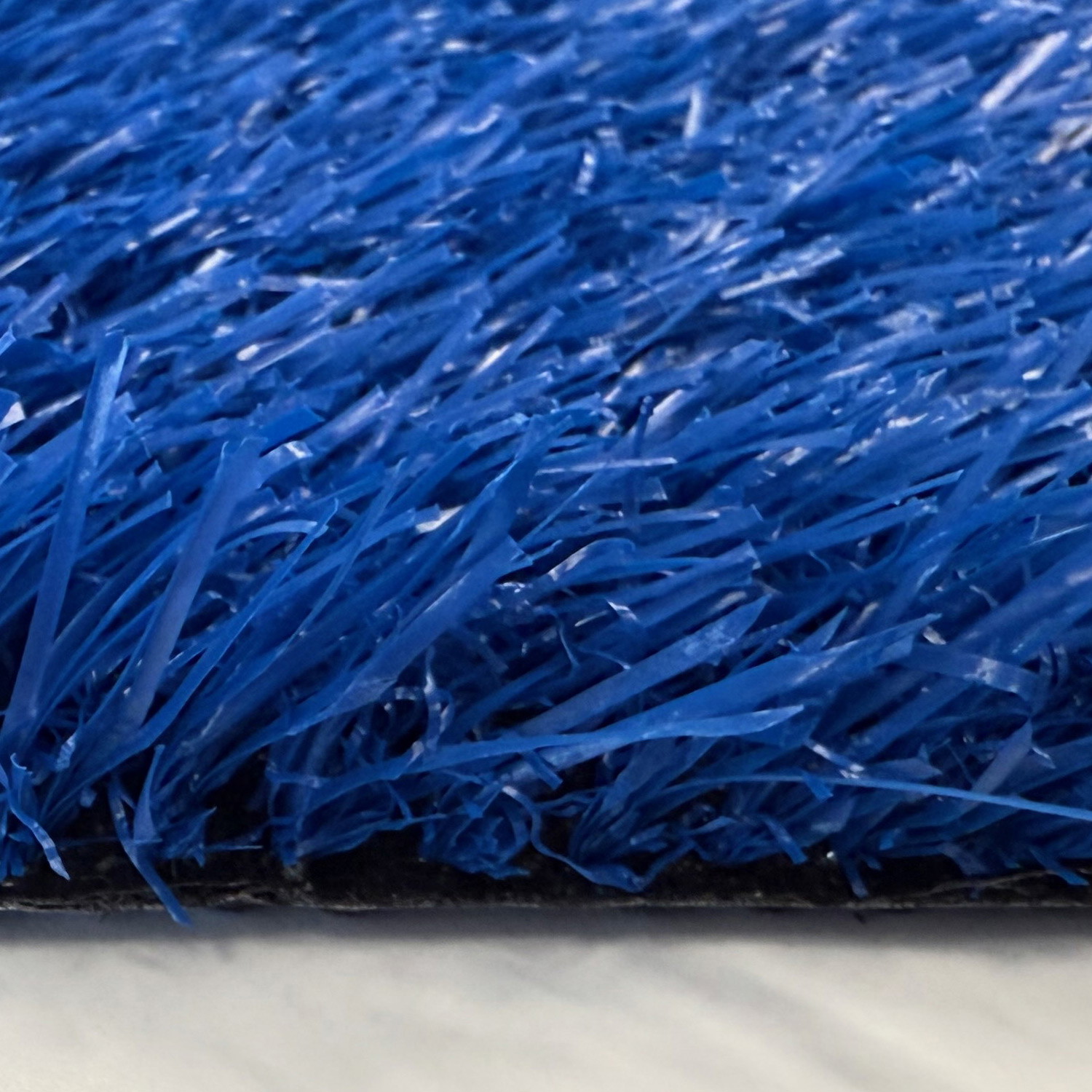 Kunstrasen Rolle 2 x 25 m - 2 m - blau