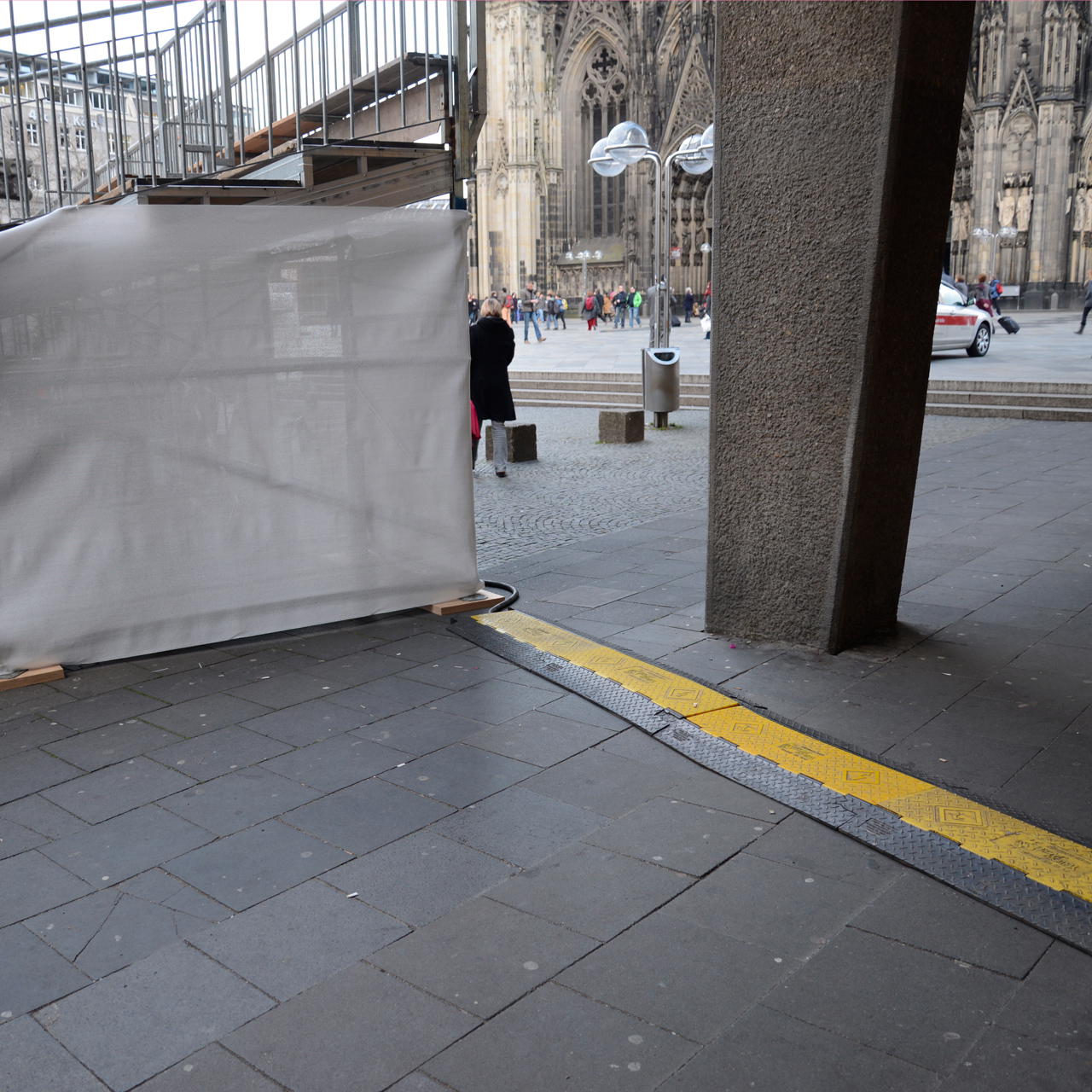 Yellow Jacket Kabelbrücke
