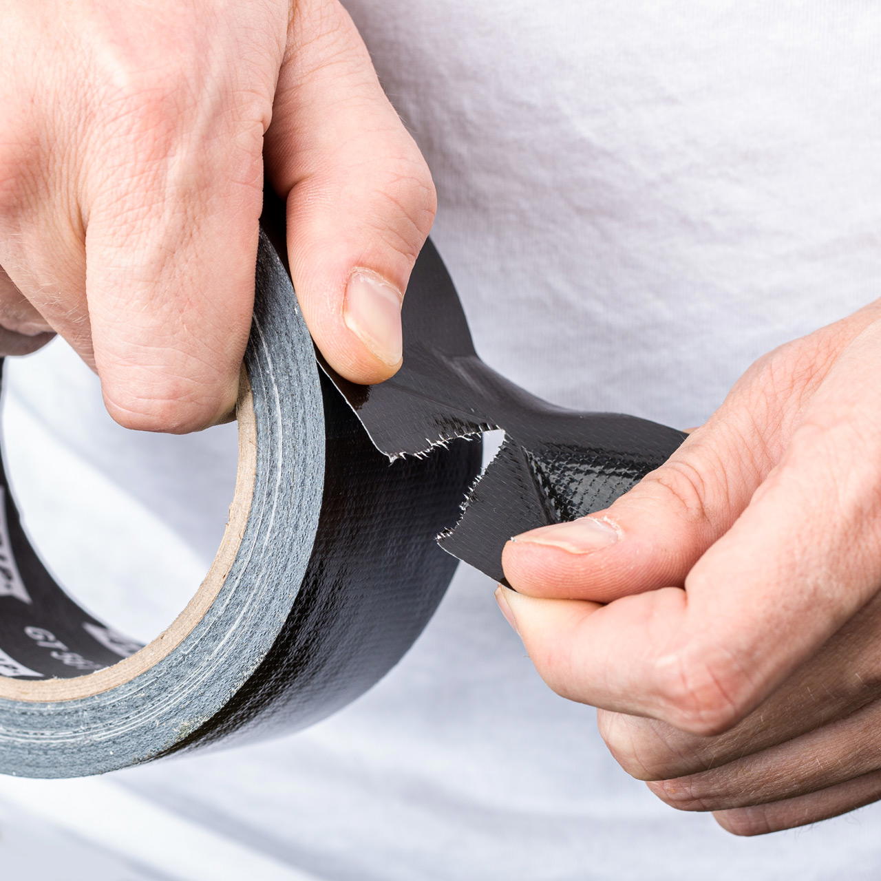 Adhesive cloth tape GT 561 - 25 m - black