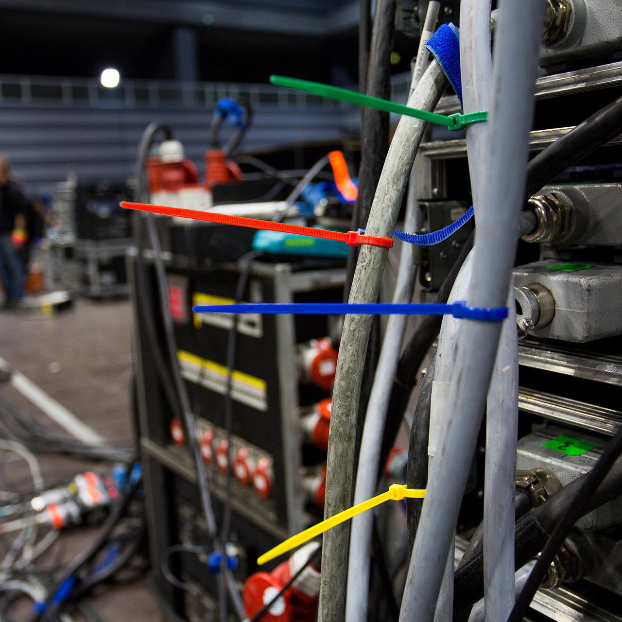 Coloured cable ties 4.8 x 300 mm - blue