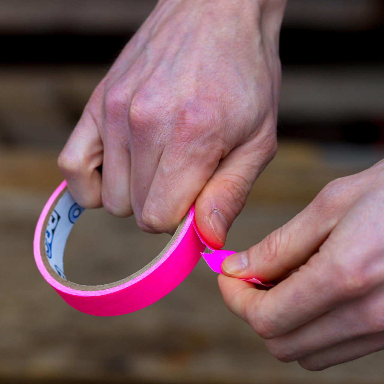 Artist Tape Set - Schwarzlicht Klebeband in 4 Neonfarben - 12 mm x 4,5 m