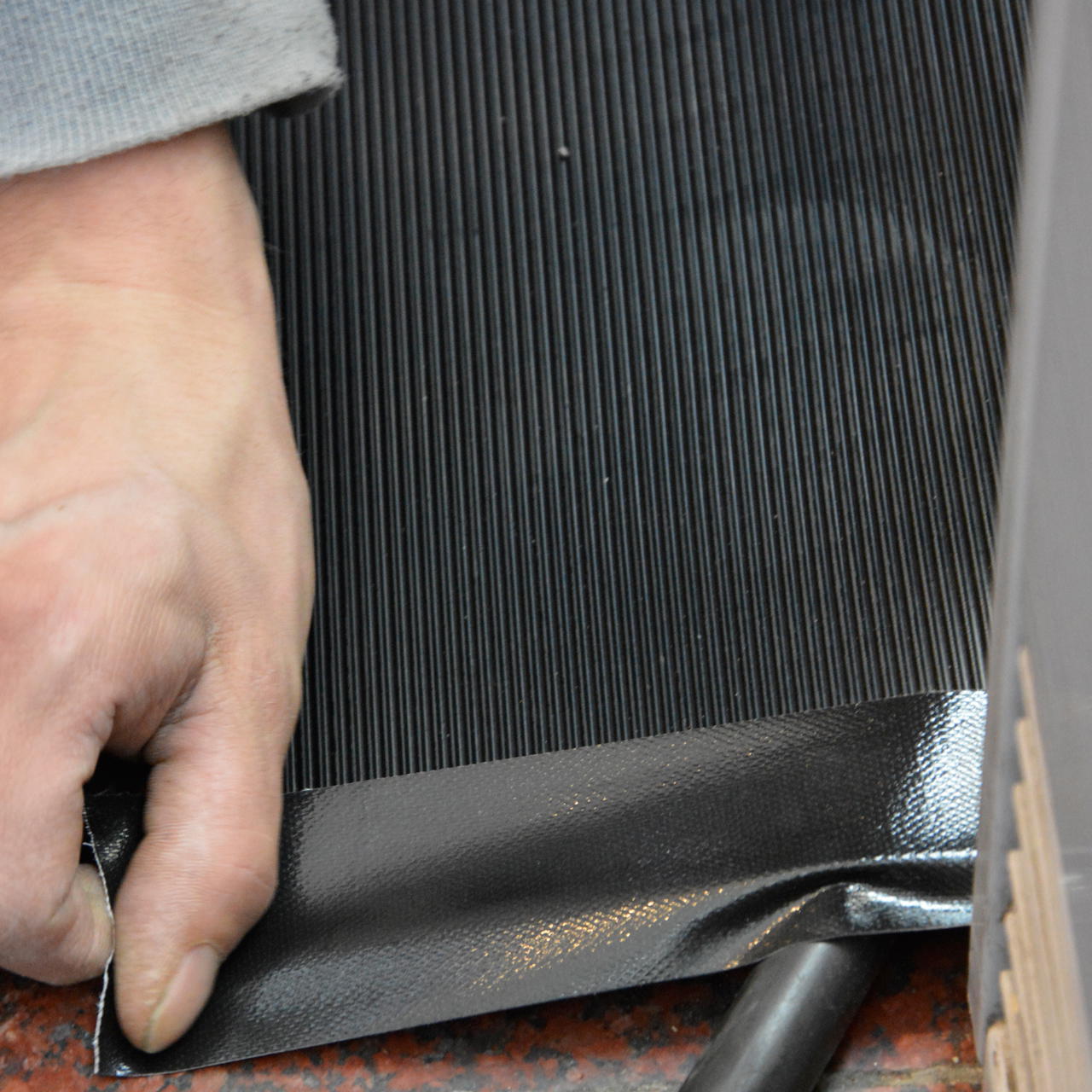 rubber mat with fabric insert