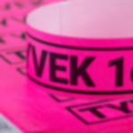 paper entry wristbands - neon pink Printed single-colour 25 mm tyvek wristbands - neon pink