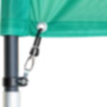 Bauzaunfahne mit Piktogramm - geöst und mit Karabiner zur Sicherung Detailbild einer Fahne mit Hohlsaum links und Öse unten, in die ein Karabiner am Mast zur Sicherung eingehängt ist
