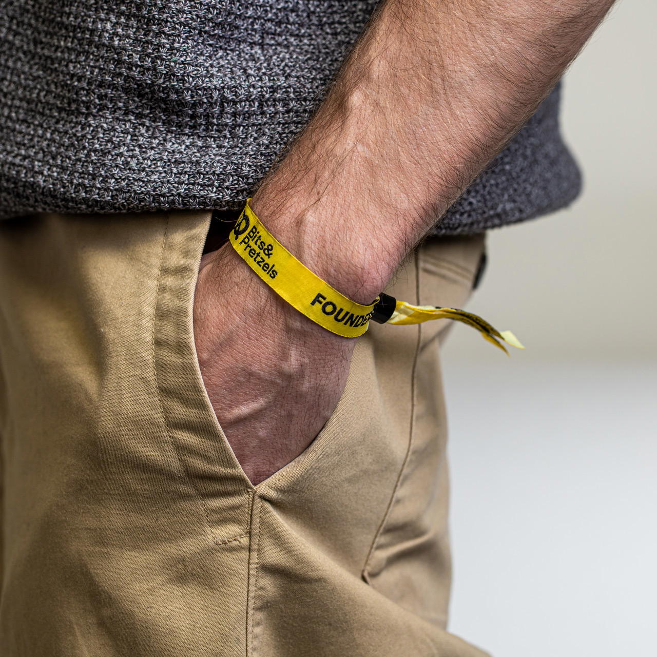 Stoff Eintrittsbänder gewebt - 1-seitig - Plastik-Verschluss (selbstverschließend)