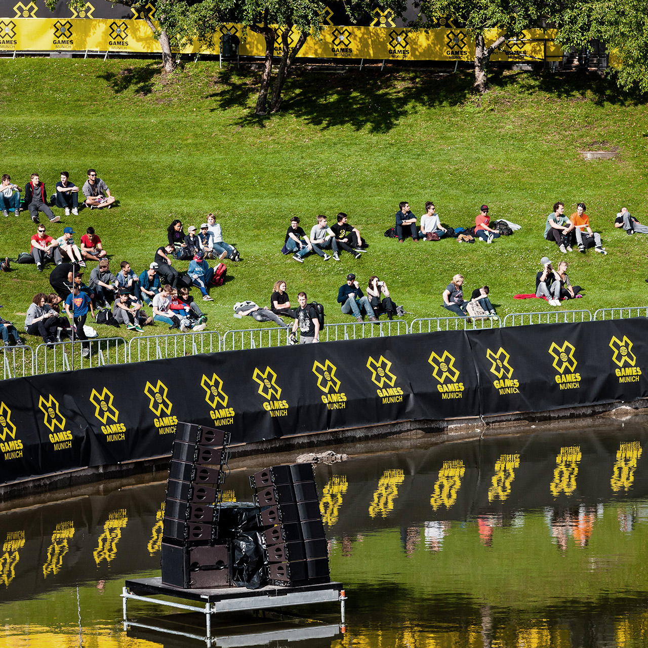 endless nonwovens - 4-coloured - 100 cm - 600 cm