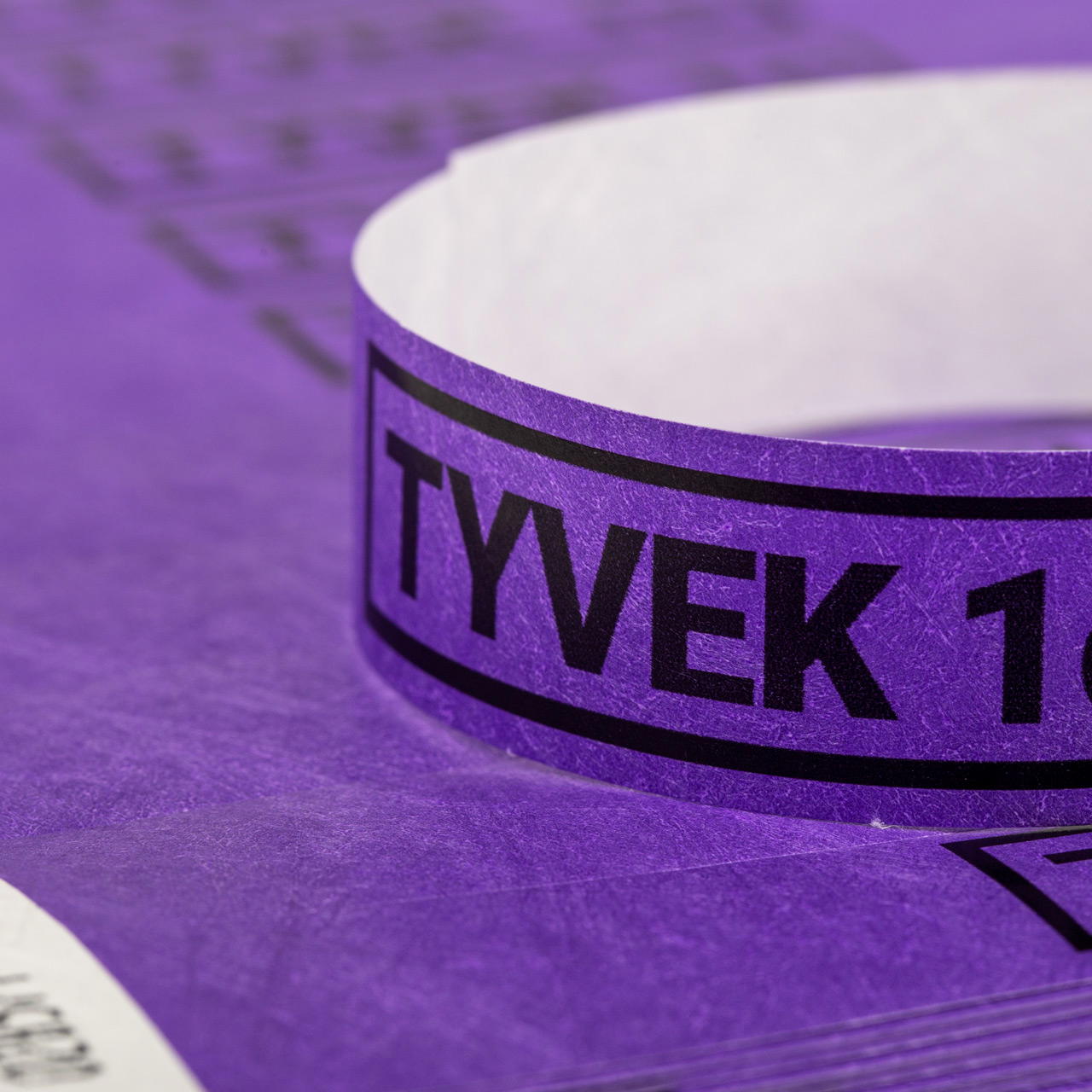 Printed single-colour 19 mm tyvek wristbands - purple