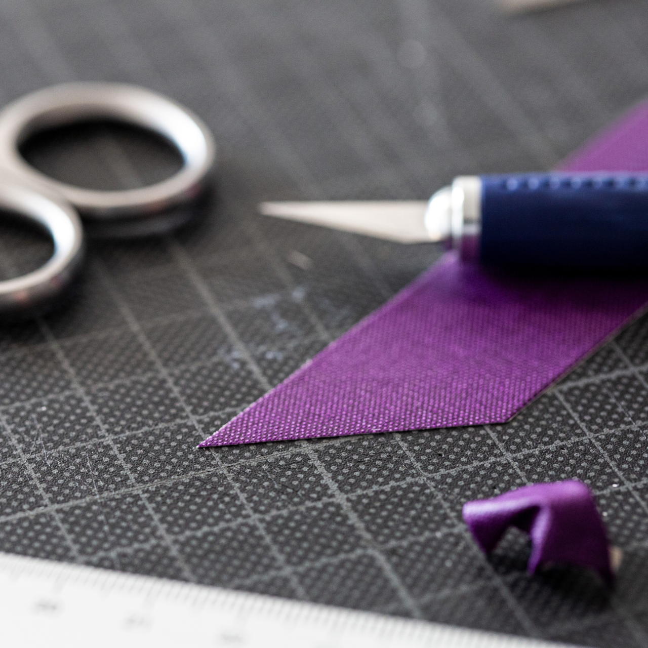 GT PRO cloth tape - 25 mm - purple