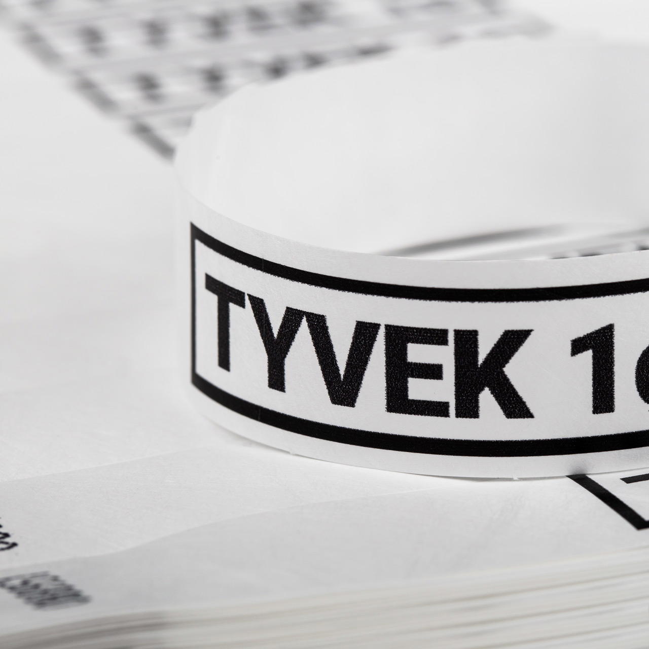 Printed single-colour 19 mm tyvek wristbands - white