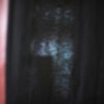 Dekomolton B1 - Baumwollstoff mit lichtdurchlässiger Grammatur Nahaufnahme eines lichtdurchlässigen, schwarzen Molton Stoffes mit gerauter Gewebestruktur